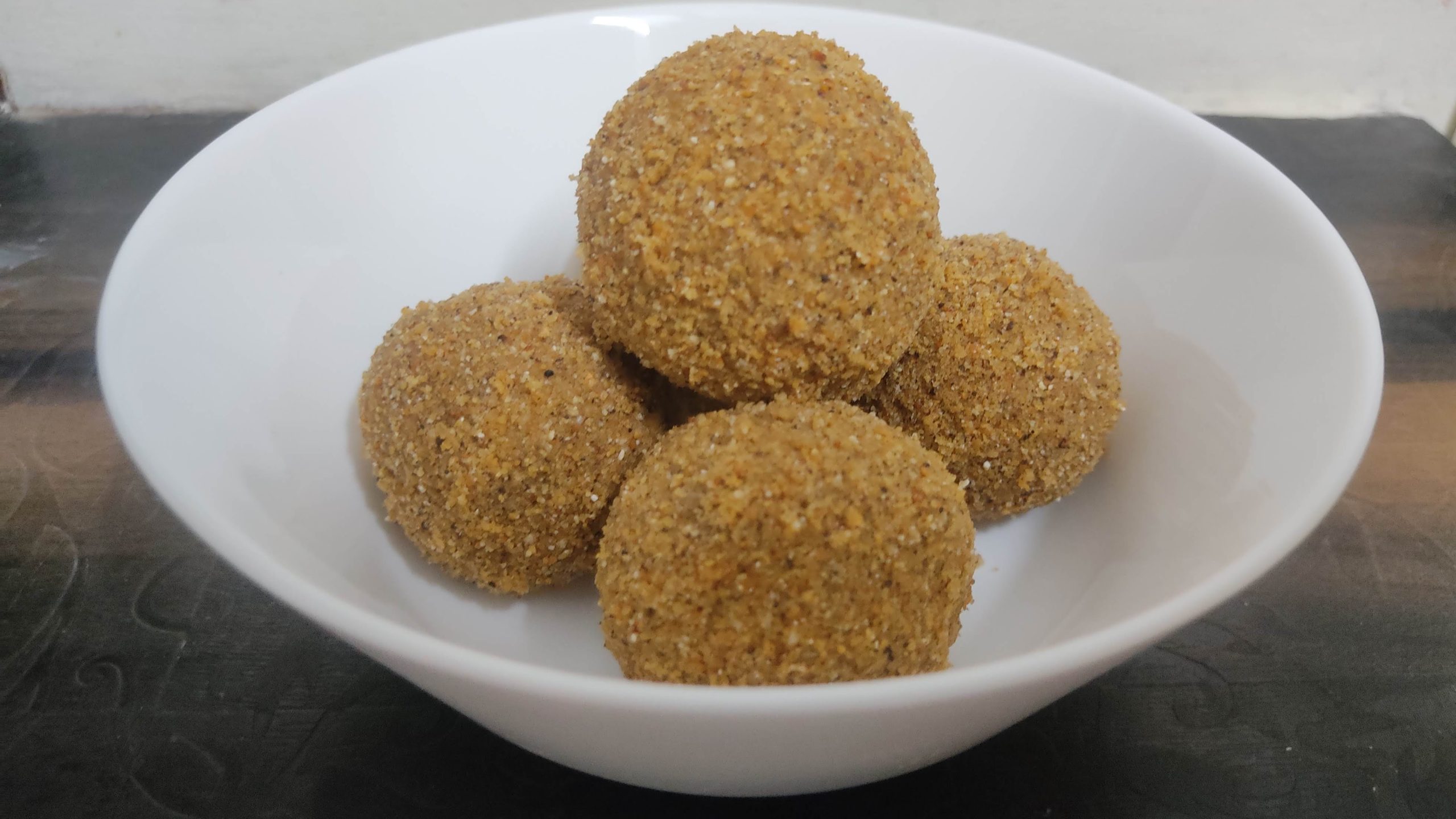 Andhra Sunnundalu Recipe